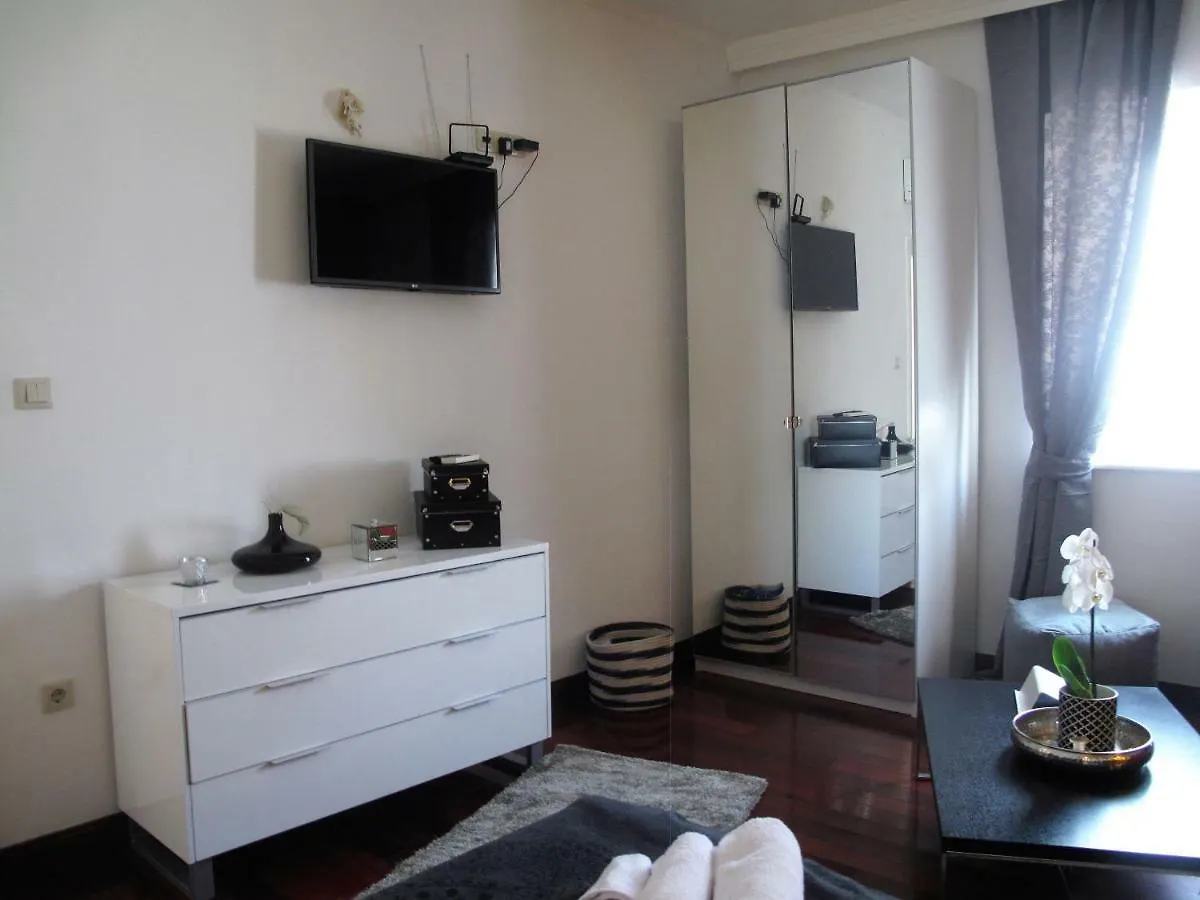 Studio Apartment Sofia - Quiet Oasis In The Heart Of Poreč