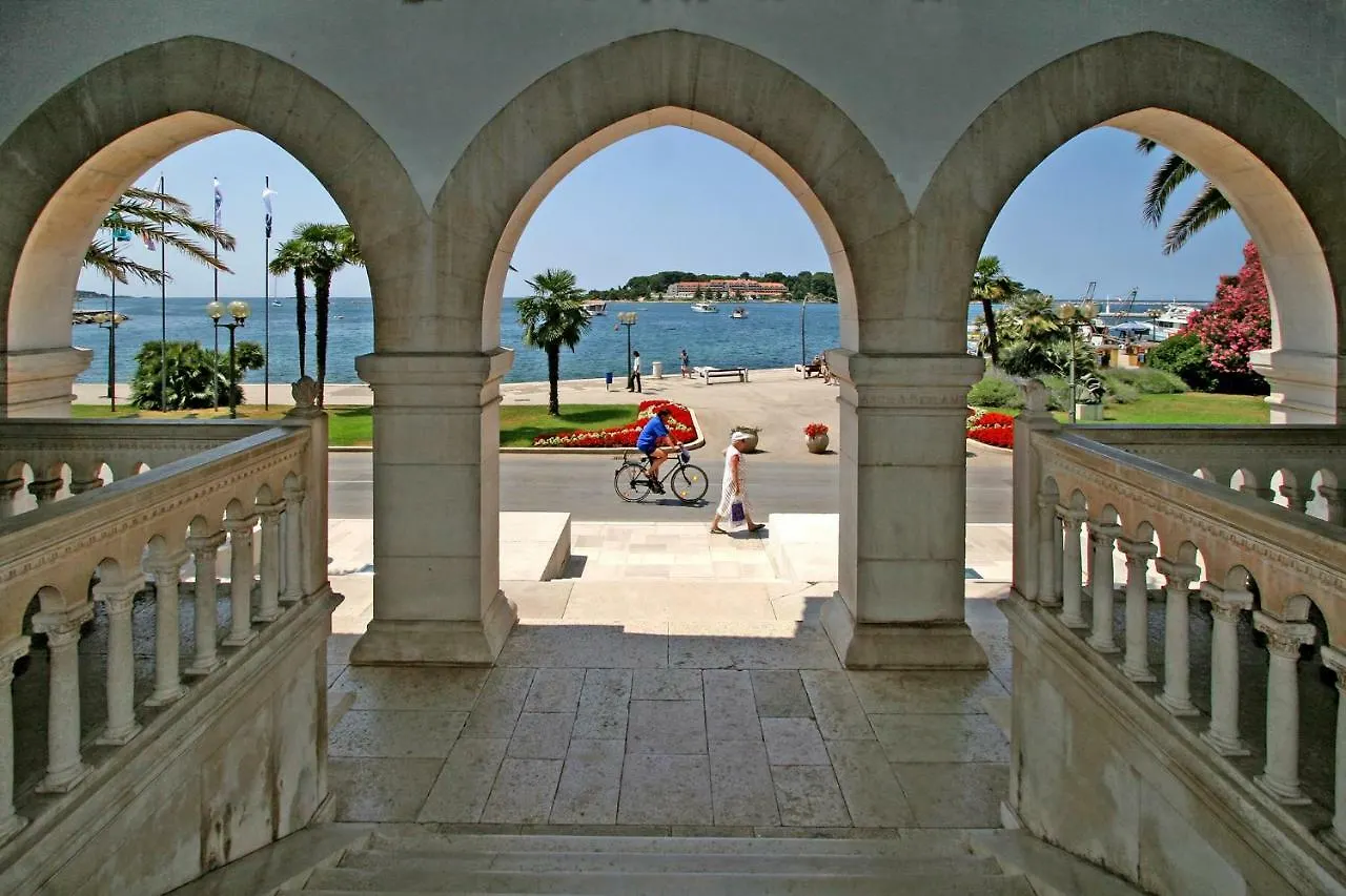 Studio Apartment Sofia - Quiet Oasis In The Heart Of Poreč Hırvatistan